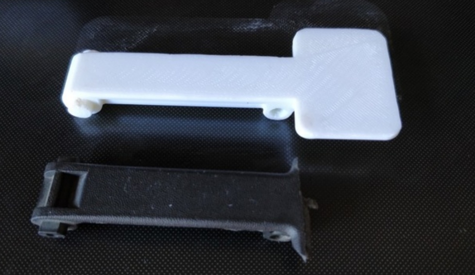 Citroen C5  kaput açma mandalı