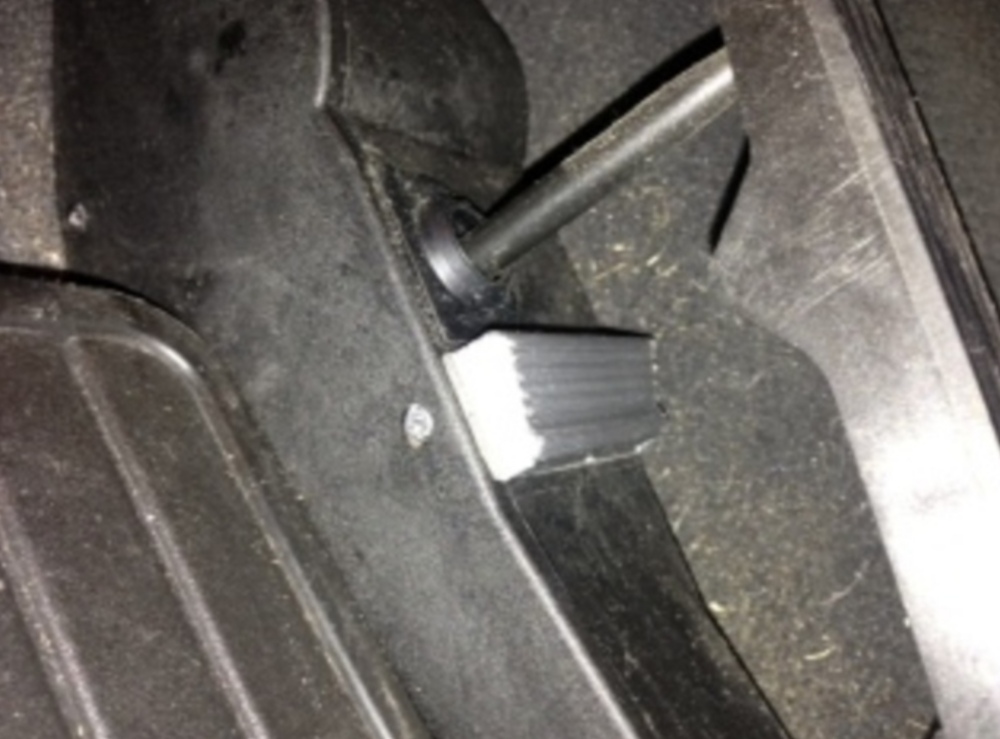 BMW araçları için Kickdown Önleyici Ara Parça