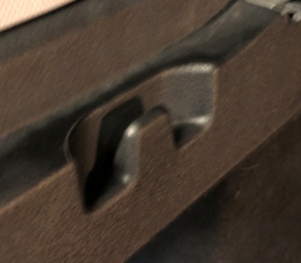 BMW X1 araç için çanta kancaları