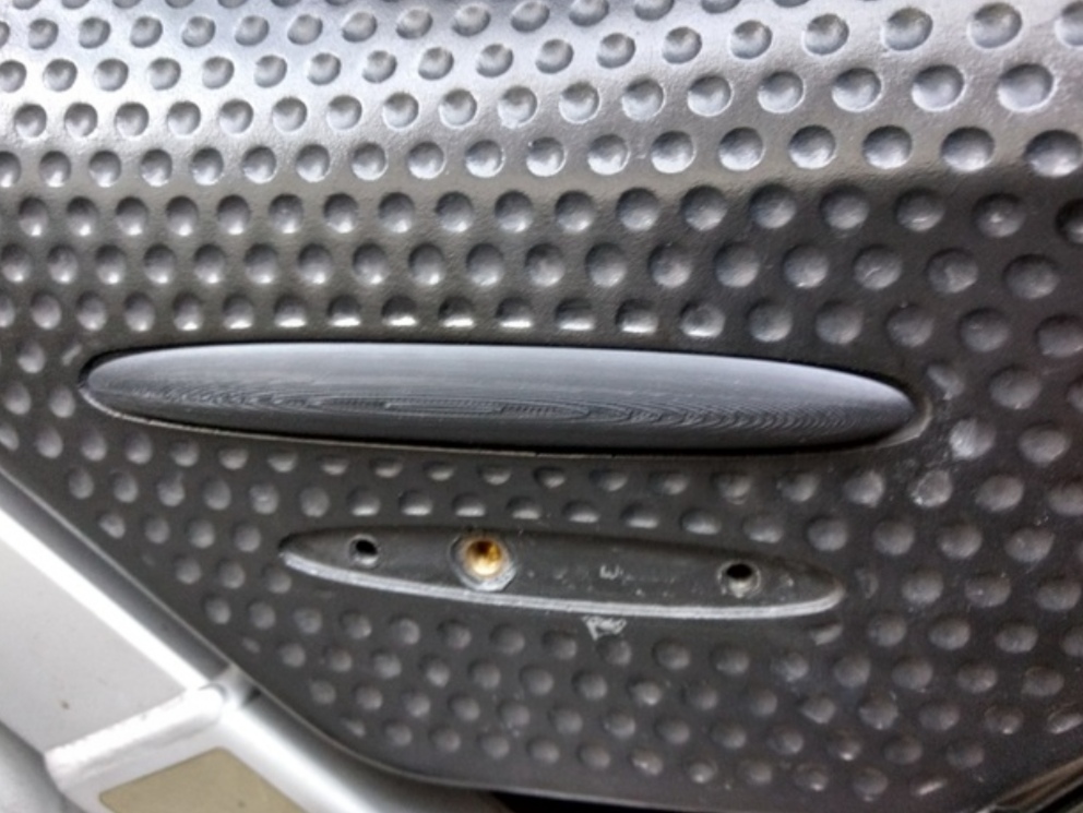 BMW F650GS için büyük ve küçük dekor şeritler