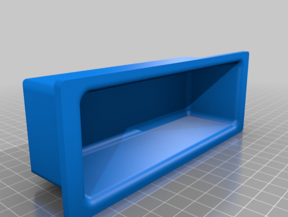 Infiniti G35 / G37'nin orta konsol plastiği