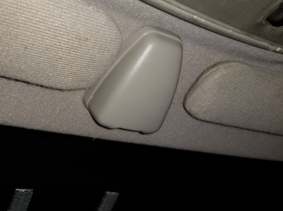 Infiniti G20 Dikiz Aynası Bağlantı Braketi