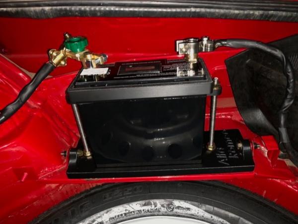 Alfa Romeo 115 Spider Pil Tutucu