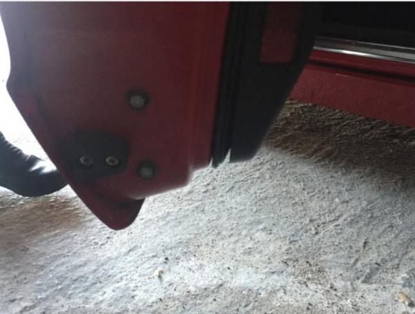 Alfa romeo Spider Kapı Takozu