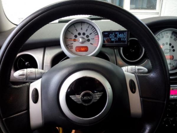 Mini Cooper araçları için Ultragauge için montaj