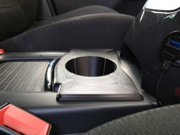 Peugeot 5008 Bardaklık