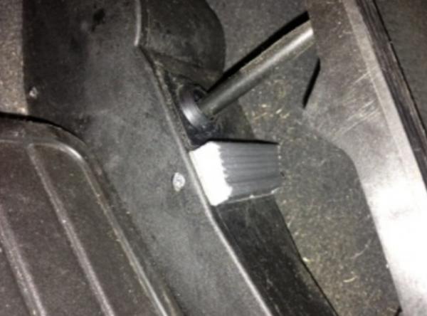 BMW araçları için Kickdown Önleyici Ara Parça