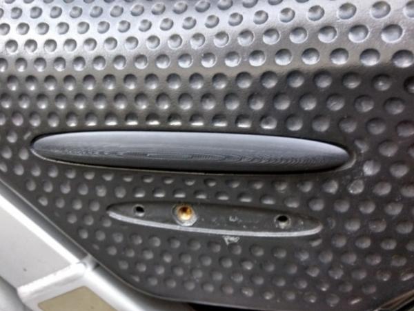 BMW F650GS için büyük ve küçük dekor şeritler