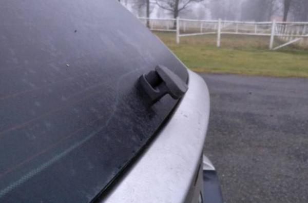 BMW araçlar için arka silecek fişi