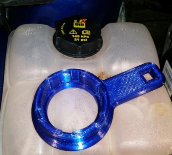 Volvo için Soğutma Sıvısı Kapak Anahtarı